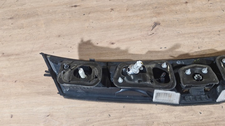 фото №10, Накладка кришки зад honda civic viii 8 ufo hb 5d