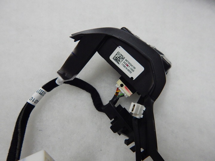 фото №8, Hyundai i30 iii - круїз-контроль мультифункція кнопки кермо