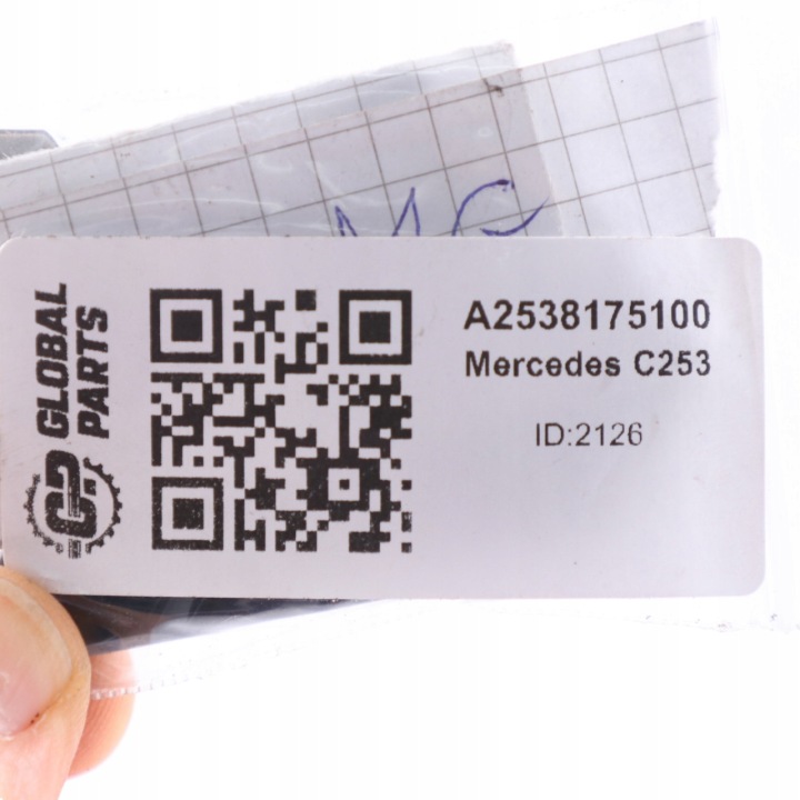 фото №13, Mercedes cla 43 c253 логотип знак кришки багажника ////amg a2538175100