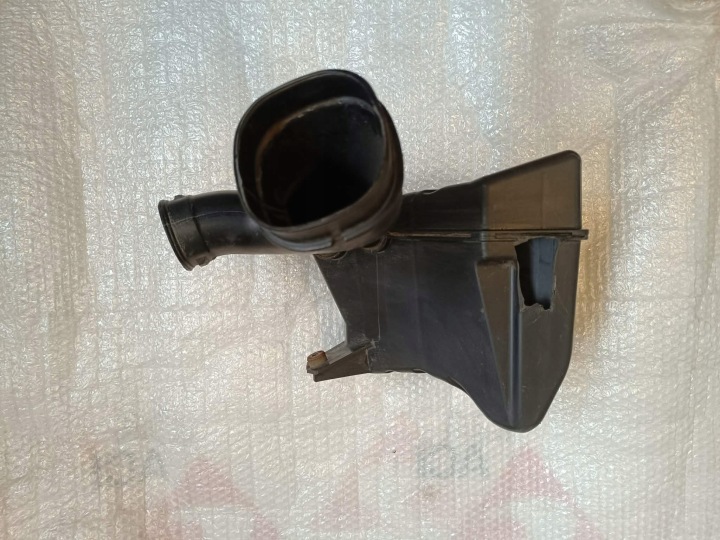 фото №8, Резонатор воздуха honda accord viii 2.0 17230rl2g00