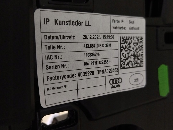 фото №10, 4j3857003d цвет 38m панель раздаточная консоль audi e-tron gt 2023+