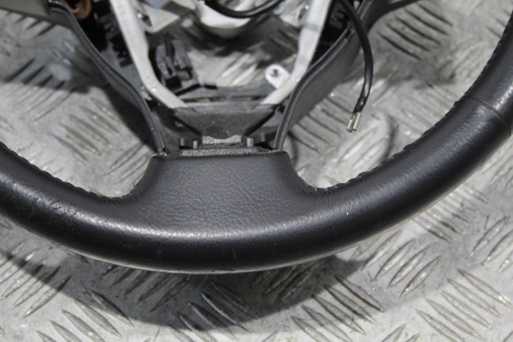 фото №8, Руль мультифункция toyota urban cruiser