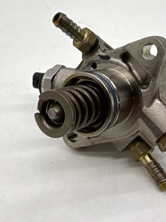 фото №11, Audi s6 s7 c7 a8 4.0 tfsi насос высокого давления правая исправная оригинал