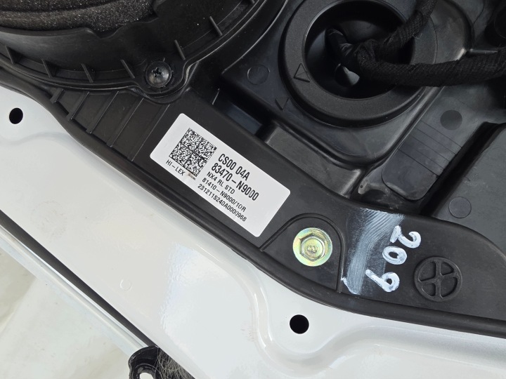 фото №12, Hyundai tucson iv nx4 usa 2.5 бензин двери левые зад комплектные 2024-