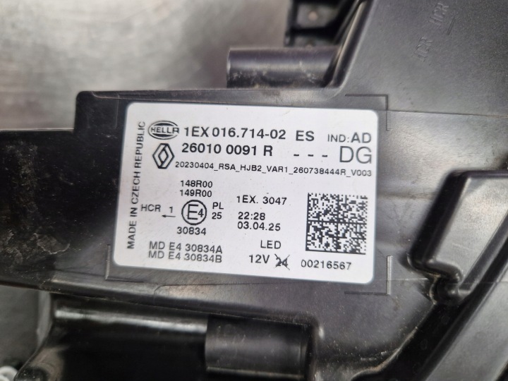 фото №14, Фара права перед renault captur 2 ii рестайлінг повний led 260100091r гарна !