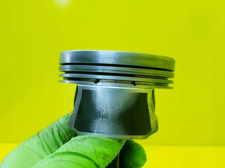 фото №7, Поршень шатун шатун 116i c3 c4 308 208 207 r55 1.6 vti p813 77l54