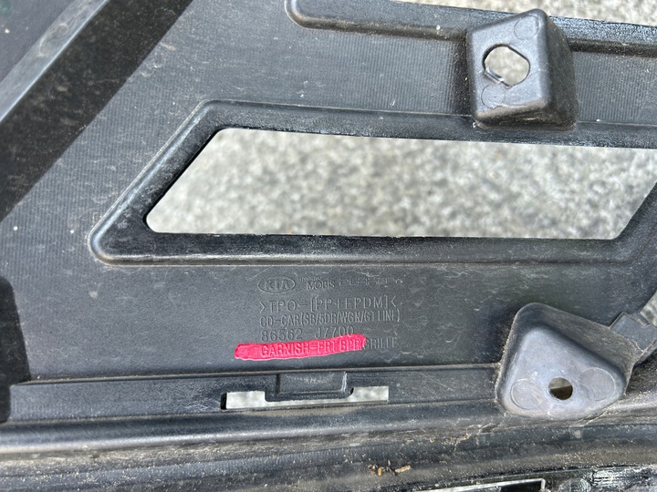 фото №6, Решётка бампера перед kia ceed iii gt line 2018- 86562-j7700 познань