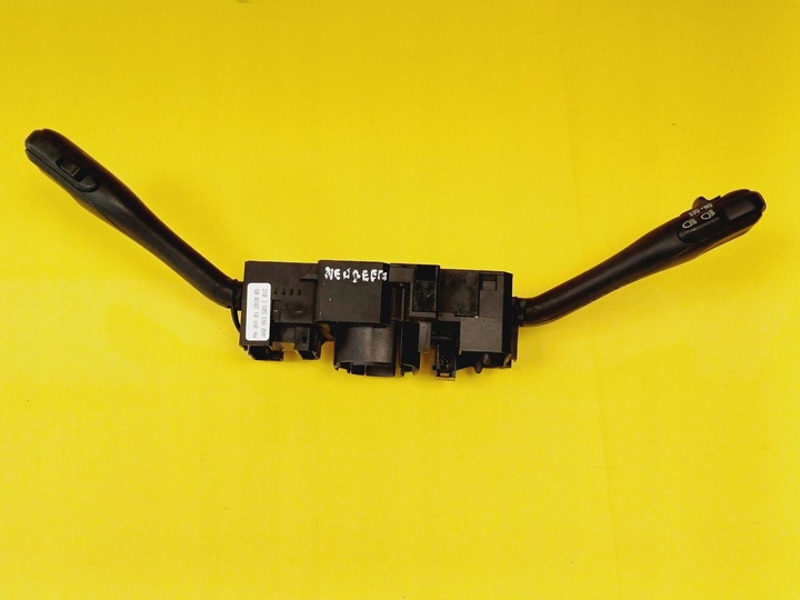 фото №10, Кермовий/підкермовий перемикач комбінований volkswagen new beetle 4b0953503e nr572