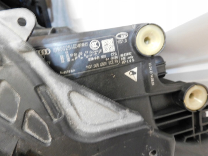 фото №6, Audi q3 83a s line перед бампер лампы капот pas крылья полный led