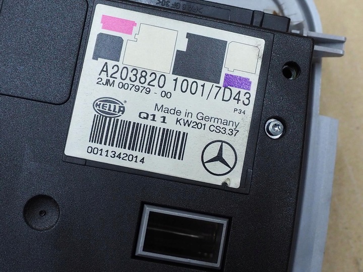 фото №14, Mercedes w203 лампа потолок a2038201001