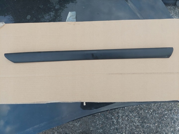 фото №1, Планка нижняя дверь зад левая audi a4 b5 96-01 оригинал