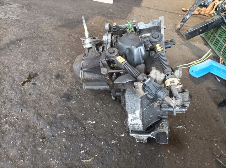 фото №4, Коробка передач коробки передач citroen xsara picasso 1.6b 20dl67