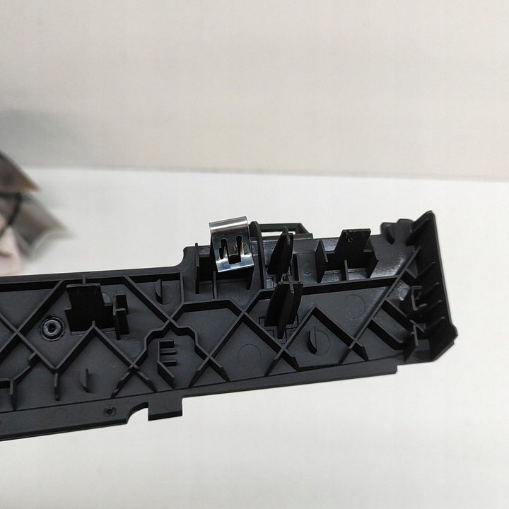 фото №6, Land rover range rover sport l494 2018 рамка бардачка панели распределительной