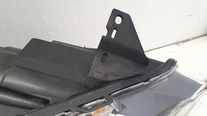 фото №9, Renault clio iv рестайлінг лампа перед права led eur org