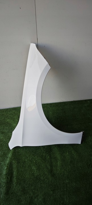 фото №1, Крило правий перед mercedes a клас w177