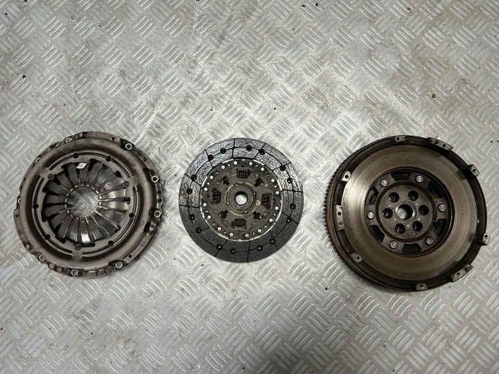 фото №1, Зчеплення диск doscisk kołodwumasowe комплект jeep renegade 1.4