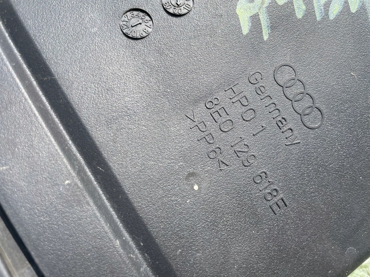 фото №5, Audi a4 b6 3.0 v6 воздуховод уловитель воздуха 8e0129617 8e0129618e