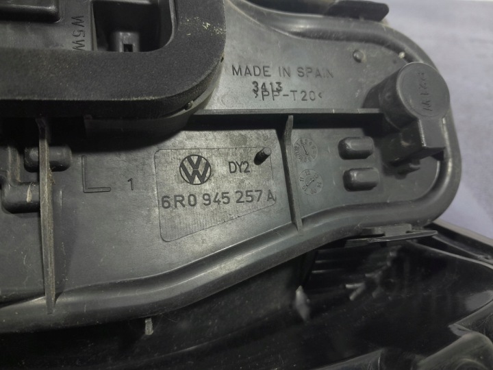 фото №8, Vw polo v 6r hb 5d фара зад ліва 6r0945257a