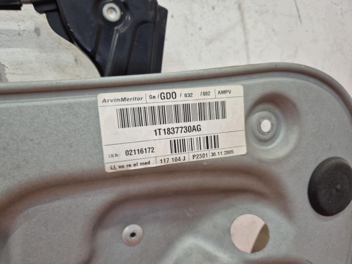 фото №4, Volkswagen touran 03-06 подъемник стекла перед правое 1t1837730ag bkc