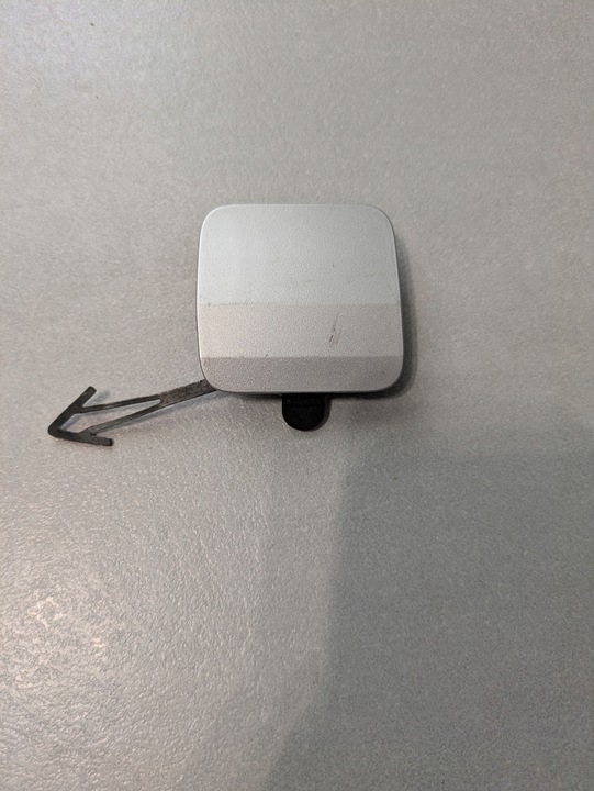 фото №1, Renault clio v заглушка фаркоп бампера зад 511650295r