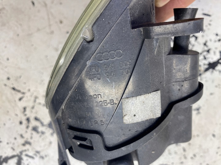 фото №10, Audi a6 c6 галоген левый перед 4f0941699