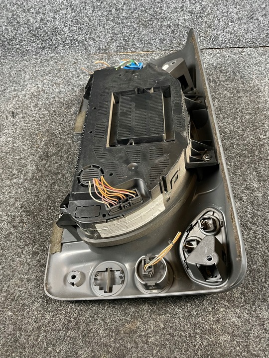 фото №14, Iveco eurocargo ii спидометр приборы панель рамка 504158813