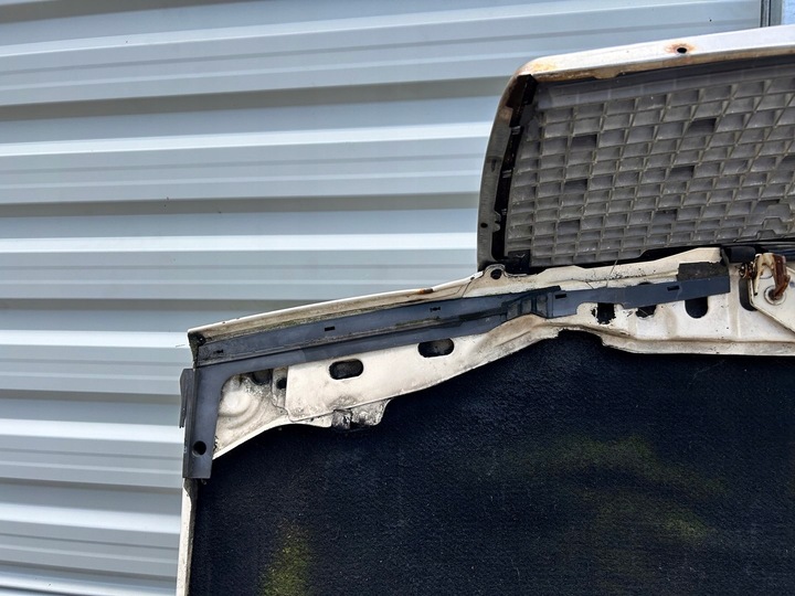 фото №11, Капот крышка двигателя mercedes e класс w124