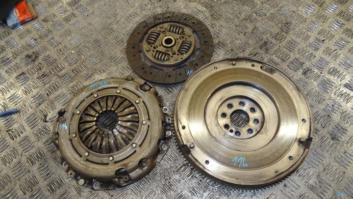 фото №1, Маховик з двома масами зчеплення renault master nissan primastar