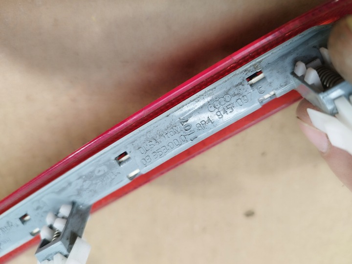 фото №9, Лампа третє світло сплав кришки зад audi a3 8p рестайлінг 2003-2008 5d 5 двері