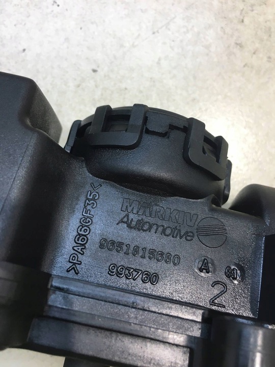 фото №9, Кришка клапанів citroen c4 i 1.6 hdi 9651815680