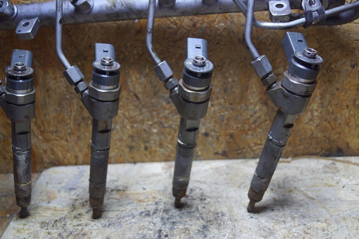 фото №11, Mercedes w169 w245 набор стружечный 2.0 cdi