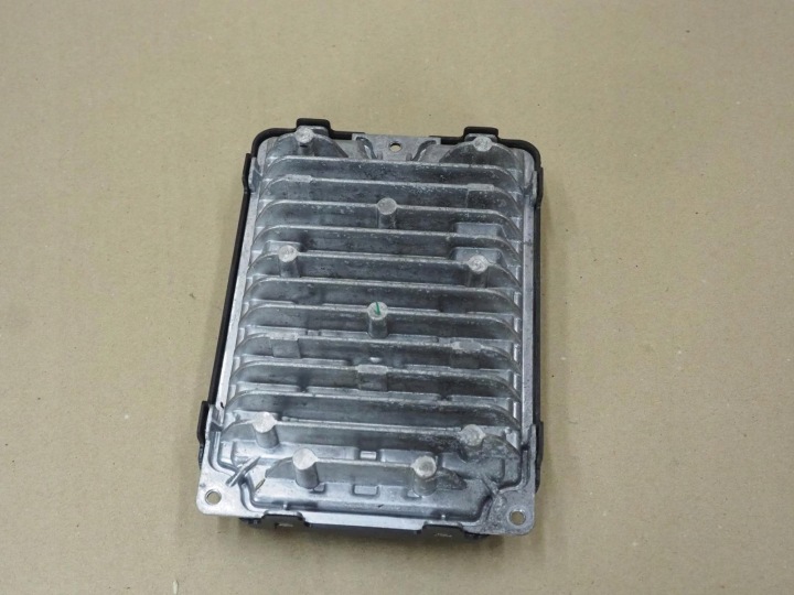 фото №6, Volvo ex30 2024 2025 ev модуль лампы полный led блок розжига ксенона jeż 8892563031d