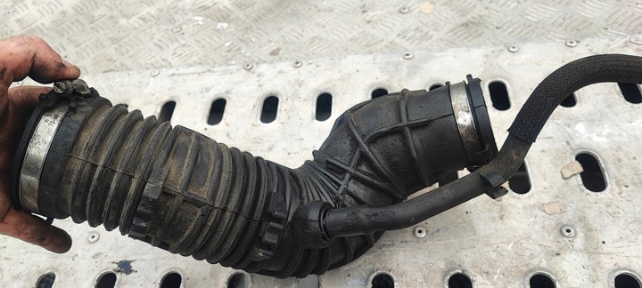 фото №9, Труба воздуховод резиновая накладка воздуха renault laguna ii 2.0 dci 8200564342a 8200564342