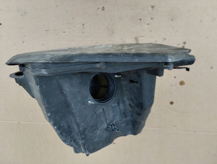 фото №7, Корпус фильтра воздуха bmw e46 1.8 2.0i 7508710