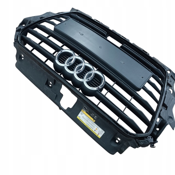 фото №10, Решітка радіатора решітка audi a3 8v sedan s-line 8v5853651a