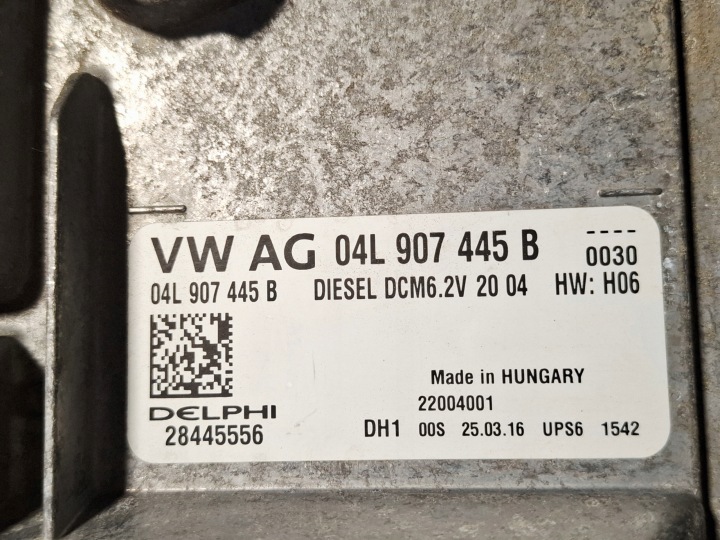 фото №11, Компьютер спидометр комплект vw golf vii 7 1.6 tdi cxx 329678 km 04l907445b
