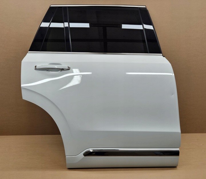 фото №1, Комплектные дверь правые задние правые зад volvo xc90 цвет 614