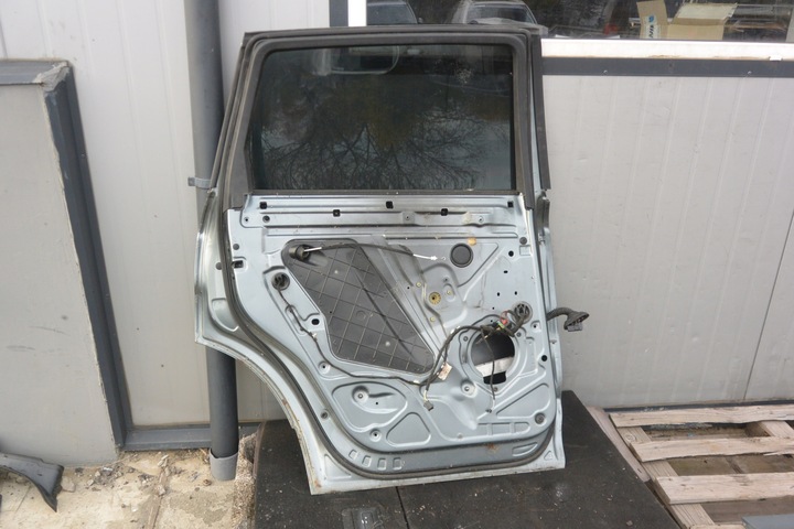 фото №14, Дверь левая зад audi q7 4l ly7e