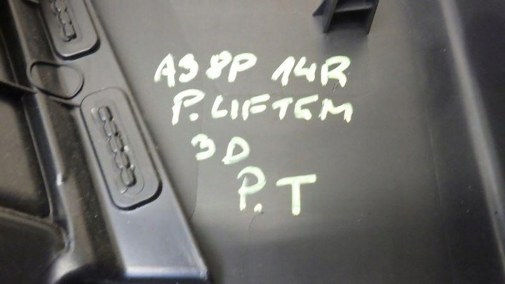 фото №11, Оббивка боковина праві зад audi a3 8v 3d 8v3867036