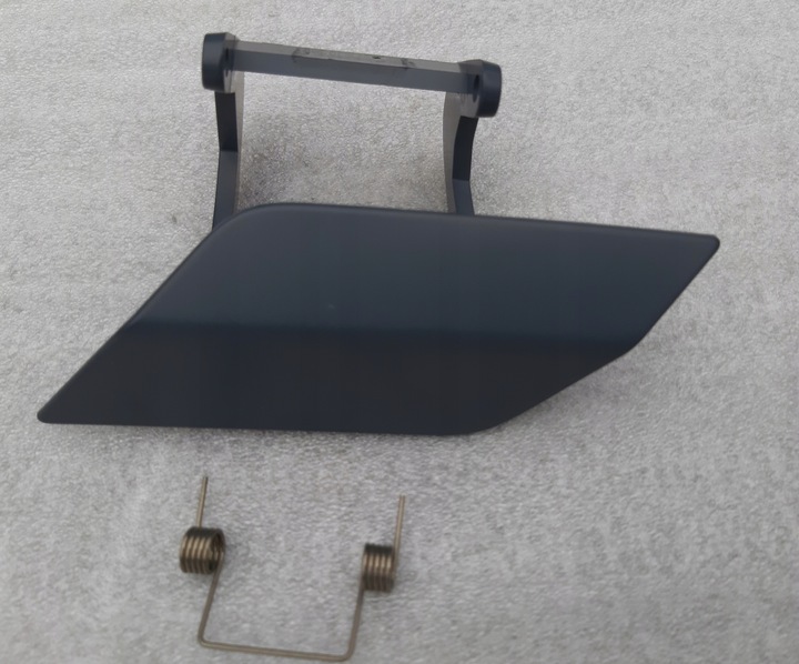 фото №2, C-klasa w204 крышка заглушка омывателя левая