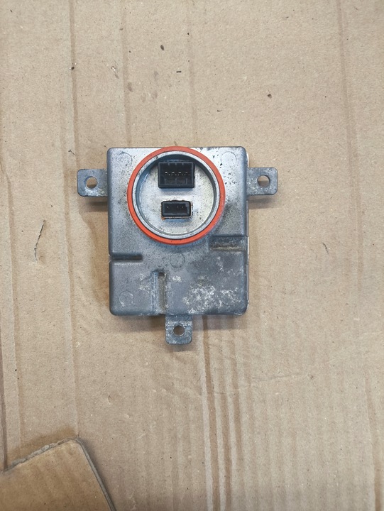 фото №1, Audi a5 audi преобразователь bi-xenon audi 8k0941597 ?