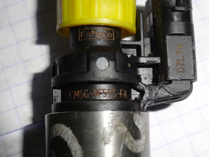 фото №6, Ford focus 1.0 ecoboost 12r 125km cm5g9f593fa 0261500 инжектор
