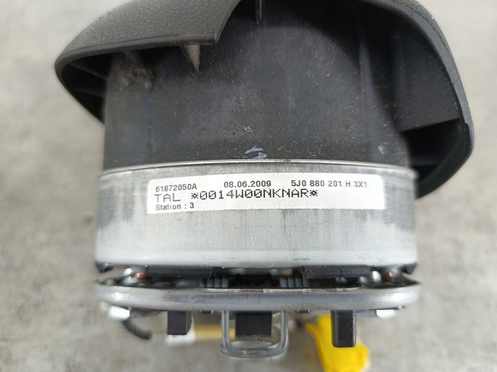 фото №10, Комплект подушек подушка skoda praktik 5j1880202 5j0880201h 1c0909605k