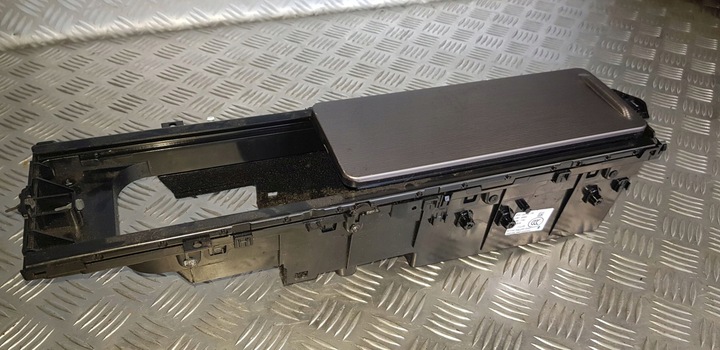 фото №8, Range rover sport l494 рестайлінг dekor бардачок na чашки