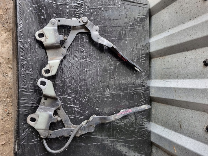 фото №10, Петля капота лівий перед праві перед комплект bmw e90 e91 7115263 7115264