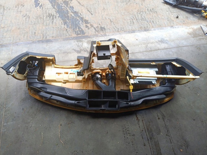 фото №8, Hyundai купе ii gk 2.0 16v панель роздавальна європа