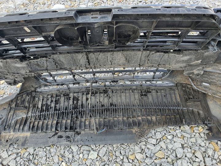 фото №8, Audi a5 рестайлинг!!! бампер перед чёрный распылитель ксенон!!! pdc!!!