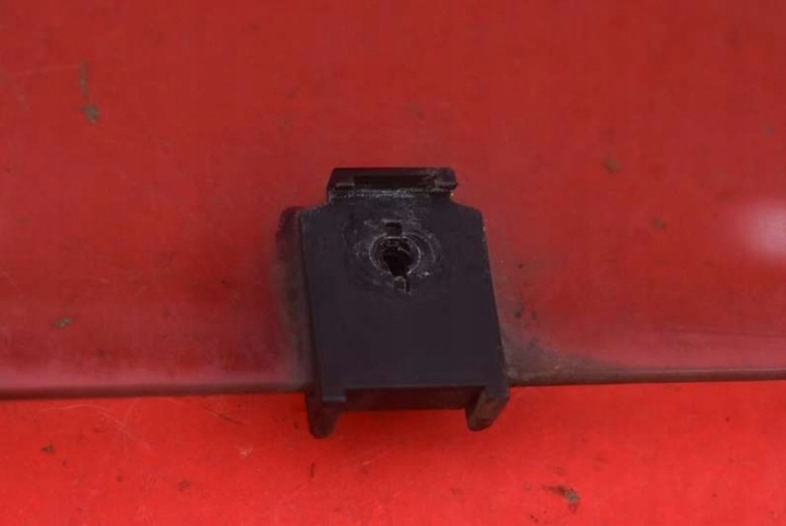 фото №10, Стекло боковая левая зад задняя peugeot 5008 1 i 09-13