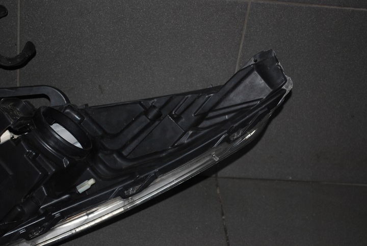 фото №13, Лампа правий перед peugeot 3008 eu 9682519080