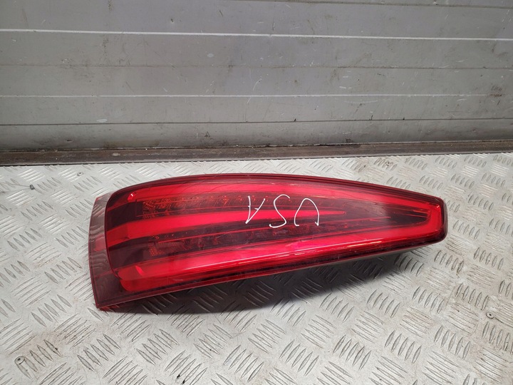 фото №8, Audi q3 8u 8u0945093d зад сторона ліва лампи задні